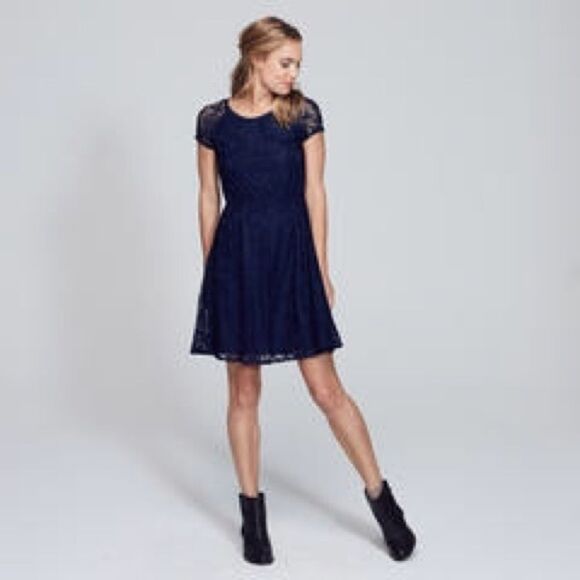 ✨HP✨Heart Soul Lace Dress✨ - Picture 1 of 3